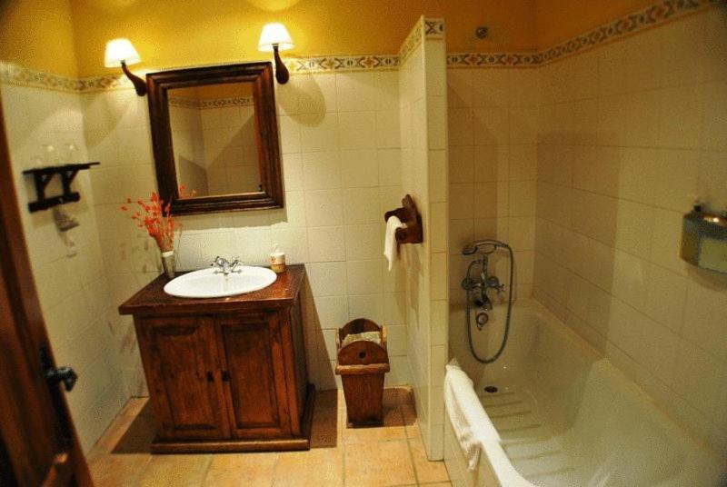La Trocha De Hoyorredondo Hotel Buitenkant foto